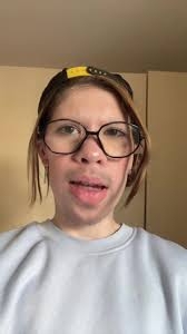 Gwen Ashley Look at Me