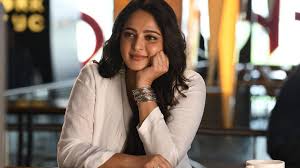 Actor Anushka Shetty talks about her new Telugu film Miss Shetty Mr  Polishetty, signing her first Malayalam film Kathanar - the wild  sorcerer and why she felt the need to pause and