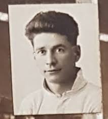 Was Fred Tibbits (farmer, Noddy Park), related to Sir Cliff?