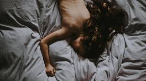 Hier ist alles weich und kuschelig und es darf auch gerne mal ein wenig romantisch sein. Generation Lustlos Warum Wir Trotz Pornos Im Bett Langeweile Haben Stern De