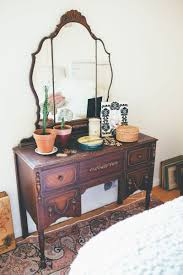 Styling An Antique Vanity Bedroom Vintage Vintage Home Decor Antique Vanity