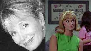 Lynn Marta's Instagram, Twitter & Facebook