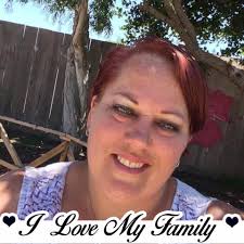 Passion Fruit Ocean Colada💙🩷 Talk about flavor explosion, this is it!😋  In my 40 ounce glass, I used one Ocean Spray, cran strawberry and one  Skittles, pineapple passion fruit single drink mix.