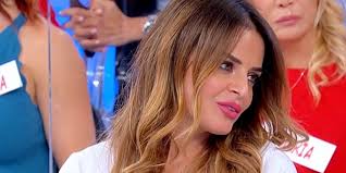 Beatrice oggi non ti scelgo perché con chiara… uomini e donne: Uomini E Donne Oggi 11 Dicembre 2020 Roberta Ha Dubbi Su Riccardo E Michele