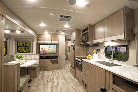 Shop travel trailers and fifth wheels from grand design rv at bayou outdoor supercenter! The Ultimate Guide To Grand Design Rv Blue Dog Rv