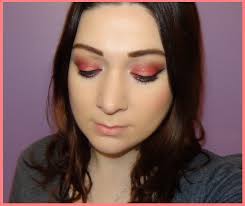 the creation of beauty is art.: review: violet voss berry burst fun sized  eyeshadow palette