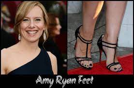 Here is their list of the top 10 most beautiful celebrity feet (women's division). Hollywood Celebrity Feet Top 100 Actress Wikifeet