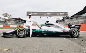 Welcome To The Family Mr W08 Lewis Hamilton Lewis Formula Racing