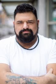 Adam Kern's Instagram, Twitter & Facebook