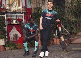 La maglia di marcelo burlon l'ho vista e devo dire che è un'operazione di marketing, io non è che la ami. Kappa X Marcelo Burlon X Napoli 2021 Home And Goalkeeper Kits 20 21 Kits Football Shirt Blog