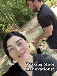 Mandi Zoë Day (@mxmandiday)