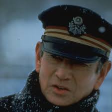 來看看日本的高速公路施工預告參考一樣車主開著ACC 但有給緩衝區就是有機會讓雙方全身而退不會那麼容易迎面而來的就是直接一台螃蟹車