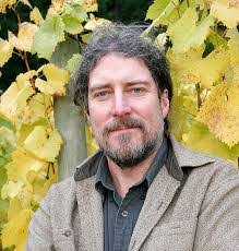 Wade Wolfe's Instagram, Twitter & Facebook