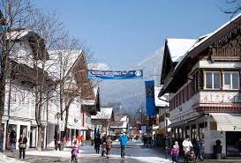 Die werdenfelserei ist eine außergewöhnliche mischung. Garmisch Partenkirchen Military In Germany