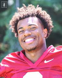 Kelly Freeman (@KellyDFree)