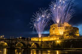 For new year's eve, the first five pictures are all about friends, fun, and fizzy romance. Best Destinations To Celebrate New Year S Eve Europe S Best Destinations