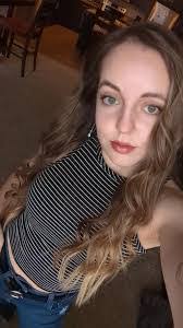 Kayla Flinn's Instagram, Twitter & Facebook