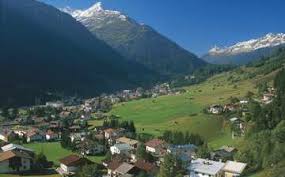 The green ring, for example, is similar in concept to the winter 'white ring' but made up of hikes between lech. Reisetipps Lech Am Arlberg 2021 Das Beste In Lech Am Arlberg Entdecken Expedia
