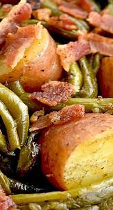 Southern Green Beans And Potatoes With Vidalia Onion And Bacon Cooked Vegetable Recipes Vegetable Dishes Recipes Cooked Vegetables