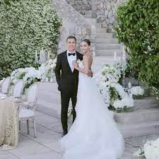 Doch die hochzeitspläne des schlagerstars gefallen seiner freundin gar nicht. Mario Gotze So War Die Mallorca Traumhochzeit Mit Ann Kathrin Brigitte De