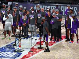 El partido se podrá seguir en directo por los canales de televisión #vamos y movistar deportes. Here S The Nba Finals Schedule Lakers Vs Miami Heat Sports Illustrated La Lakers News Analysis And More
