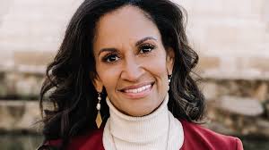 Tara Frank's Instagram, Twitter & Facebook