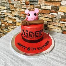 Check out our piggy roblox birthday party selection for the very best in unique or custom, handmade pieces from our shops. Roblox Piggy Cake Hermanas Bakehub Facebook