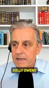 NEW podcast episode is up! “Naval Ravikant (@naval) and Aaron Stupple — How  to Raise a Sovereign Child, A Freedom-Maximizing Approach to Parenting”  This episode is more of a debate than my