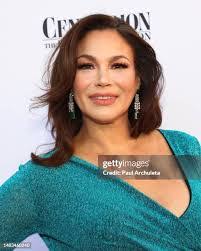 Patricia Deleon's Instagram, Twitter & Facebook