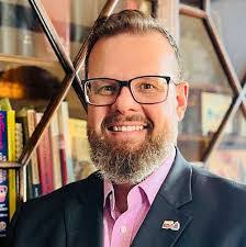 Alan Shuman's Instagram, Twitter & Facebook