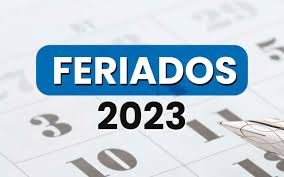 Notícia - Confira os feriados e pontos facultativos de 2023. Ano tem 9  feriados nacionais, 3 municipais e 1 estadual. - Câmara de Dirigentes  Lojistas de Juína