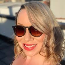 Jenny Allen (@MediaWithMoxie)