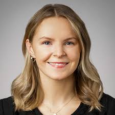 Kate Swain's Instagram, Twitter & Facebook