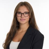 Tamara Schwarz's Instagram, Twitter & Facebook