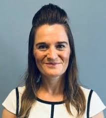 Kerry Burnham's Instagram, Twitter & Facebook