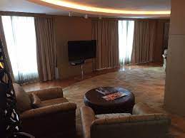 Featuring 408 elegantly designed guest rooms, including two rooms for the physically challenged, 22 suites and one presidential suite, hyatt regency mumbai. Hyatt Regency Presidential Suite Picture Of Hyatt Regency Mumbai Tripadvisor