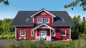 Rustikale laternen bauernhaus veranda schwedisches haus holzschindeln windfang haus ideen außen überdachung garten amerikanische häuser eine veranda bauen. Wir Erfullen Ihren Traum Vom Eigenen Holzhaus Fjorborg