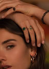 Lana ring with Aquamarine in gold