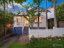 See more ideas about queenslander, australian homes, house design. Original Queenslanders Are The Original Tiny Homes Queenslander Homes