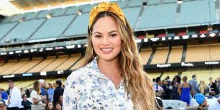 A peek into chrissy teigen instagram pictures reveals that she is indeed a model and a foodie, which seems like an oxymoron! Chrissy Teigen Returns To Instagram After Pregnancy Loss