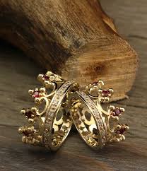 Crown Wedding Bands Set Unique Wedding Rings Mixed 14k Gold Etsy Wedding Rings Unique Wedding Band Sets Crown Wedding Ring
