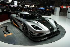 Hasil gambar untuk mobil sport tercepat