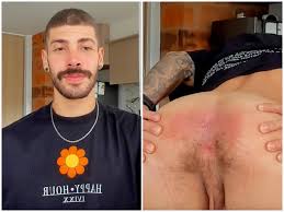 Mustache, tattoos, spreading - ThisVid.com