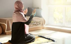 اختلف أهل العلم رحمهم الله في مشروعية صلاة التسابيح ، وسبب اختلافهم فيها اختلافهم في ثبوت الحديث الوارد فيها ، والمحققون. Izhtrsxog9hcqm