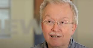 AOL's 'You've Got Mail' voice, Elwood Edwards, dies at age 74