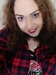 Sondra Seals's Instagram, Twitter & Facebook