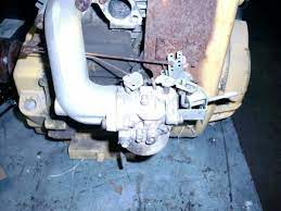 Tecumseh manufactures a variety of small engines for use in lawn and garden products and in small industrial equipment. Throttle Linkage For 8 Hp Tecumseh Snow Thrower Doityourself Com Community Forums