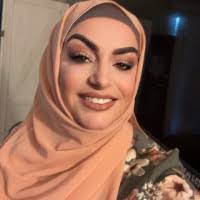 Victoria Garibaldi's Instagram, Twitter & Facebook