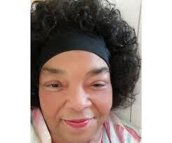 Cynthia Stubbs's Instagram, Twitter & Facebook