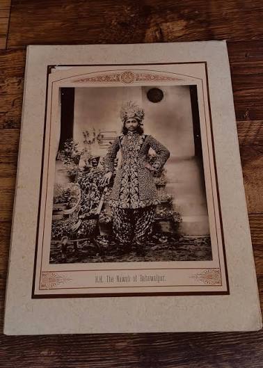 THE PEOPLE OF INDIA A SERIES OF PHOTOGRAPHIC ILLUSTRATIONS